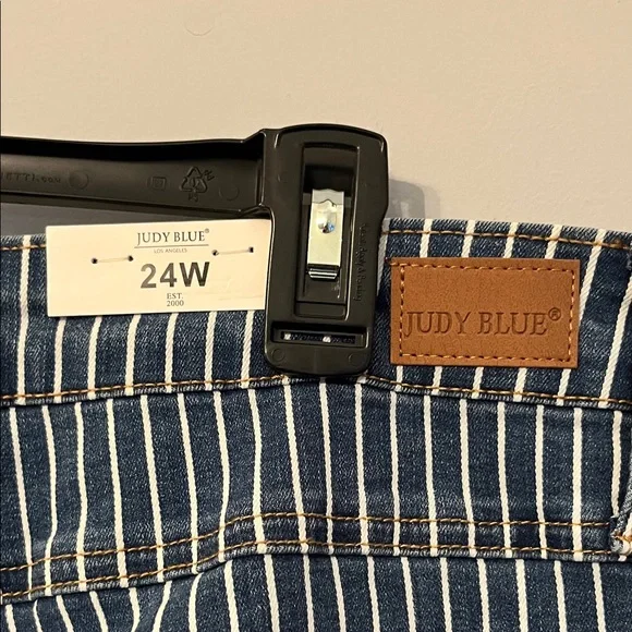 Judy Blue Denim with White Pinstripes - Picture 2 of 9